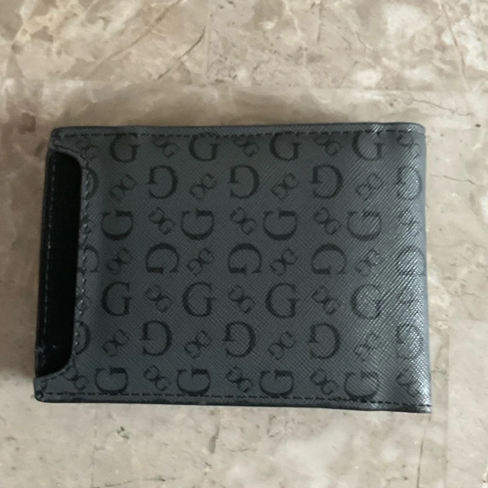 Guess Black Patterned Men's Card Holder